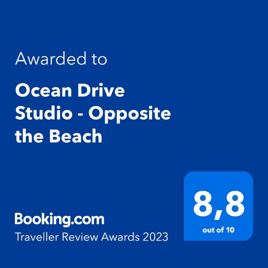 Ocean Drive Studio - Opposite The Beach Grand-Baie Exterior photo